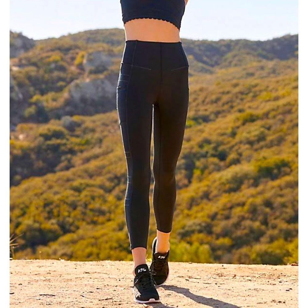 Free People Movement Pinky Promise Navy Leggings